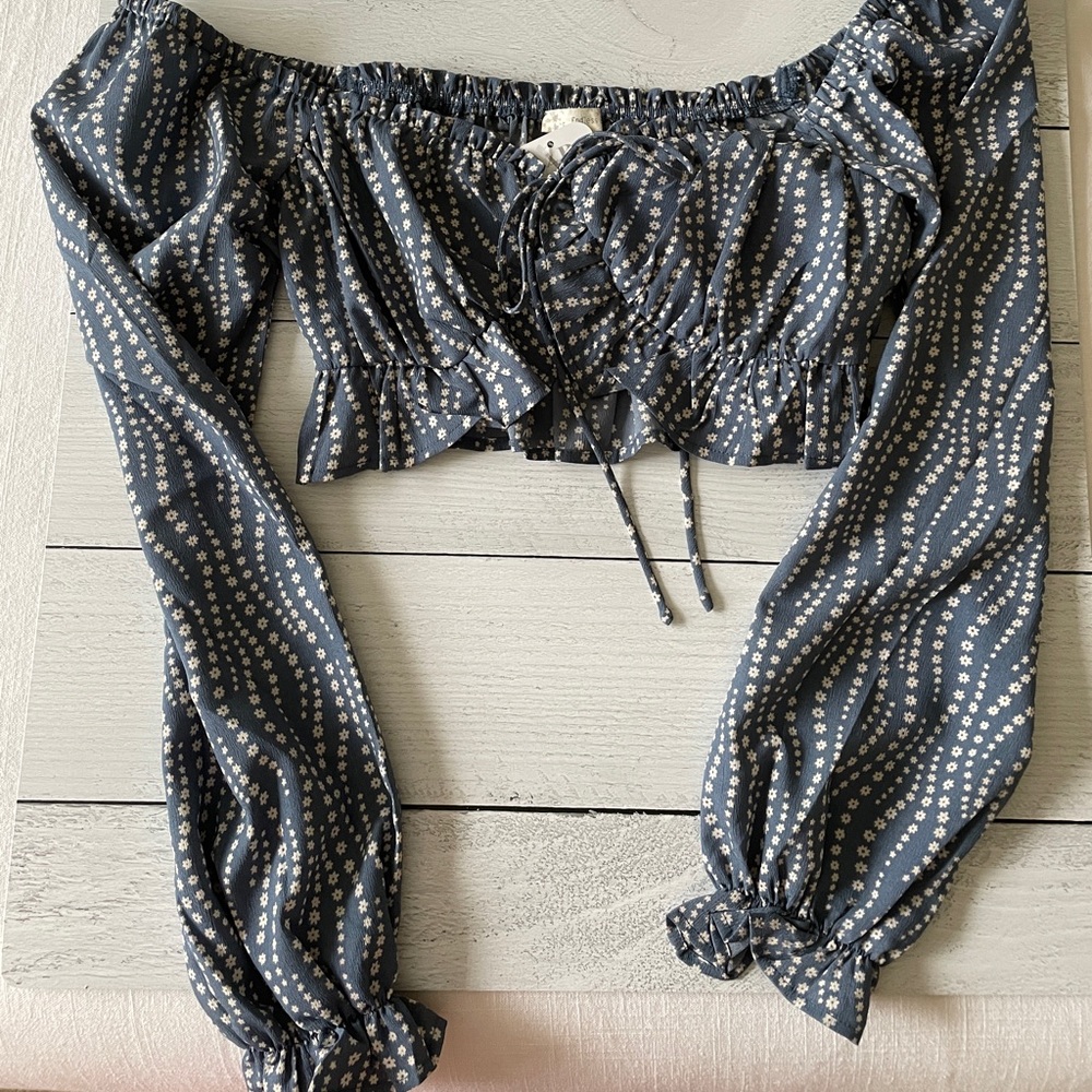 New Floral Crop Top long sleeve ruffle